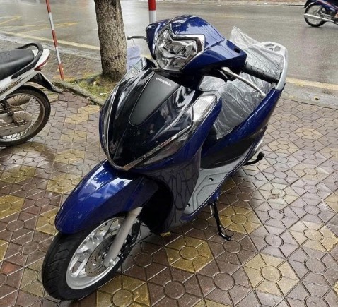 Mua trên Tiki áp mã giảm nhiều hơn mua ở cửa hàng nha, sáng mới đặt trưa tới cái nhận xe rốp rẻn trong ngày lun nhanh thiệt chứ, nhân viên tư vấn nhanh với nhiệt tình nha, 10 đỉm cho sốp 💯💯💯