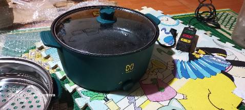 Giao hàng không đúng mẫu quảng cáo trên ảnh, hình ảnh thực tế. Độ hoàn thiện kém. Khá ọp ẹp. Yêu cầu đổi lại 
Lh. ***