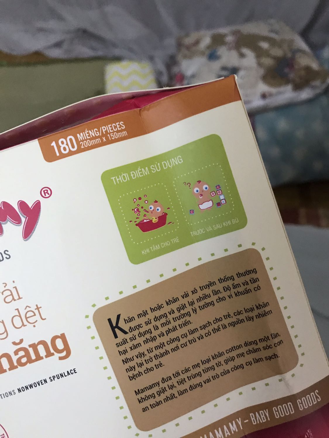 Mua 3 hộp khăn khô đa năng thì hỏng mất 2 hộp. Đóng hàng sơ sài cho thấy sự cẩu thả vô cùng của ng bán. Nhìn vào là thấy ngay bị mua phải hàng lỗi hàng hỏng rùi, hic