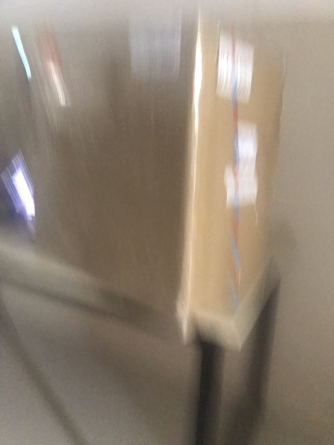 Ko có đồ lắp vit, còn lại quạt mạnh.
Bền hay ko thì dùng thêm nữa mới biết.