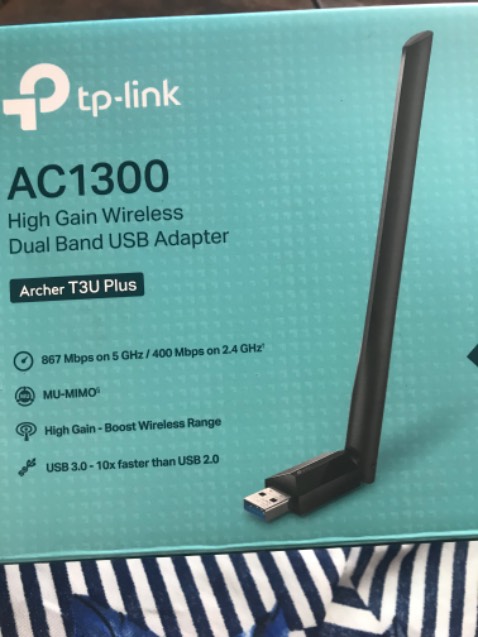 Khá thất vọng về tốc độ sản phẩm, speedtest trên window chỉ đạt 250Mbps và trên MacOS chỉ đạt 150Mbps (mạng 5Ghz - Usb 3.0). Gói fpt đang dùng là 1000Mbps, điện thoại còn lên được 450Mbps