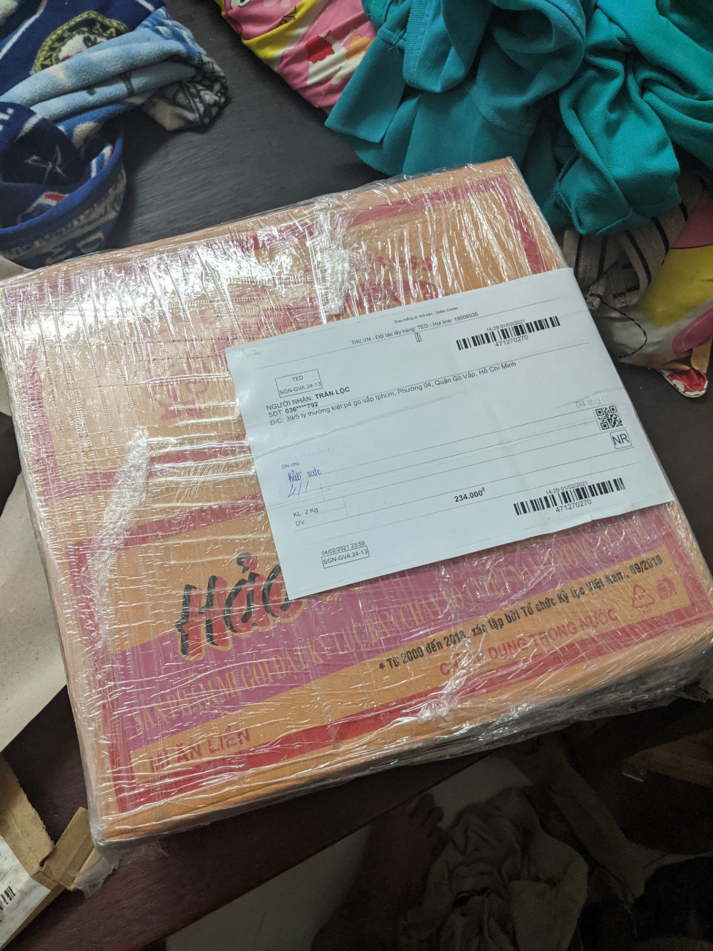 đơn hàng bị thiếu hụt 1san pham mong tiki giải quyết dùm