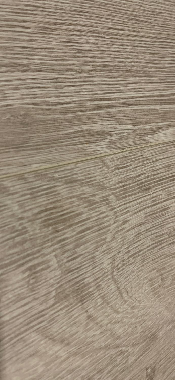 Giao hàng nhanh chỉ sau khi đặt hàng 3 giờ, bình dung tích nhỏ vì mình không để ý kỹ đã đặt mua, nhưng mua được giá sale cũng rẻ..