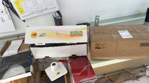 Giao thiếu hàng, nhưng đã được chuyển bù ngay.
Sản phẩm đẹp, chắc chắn.