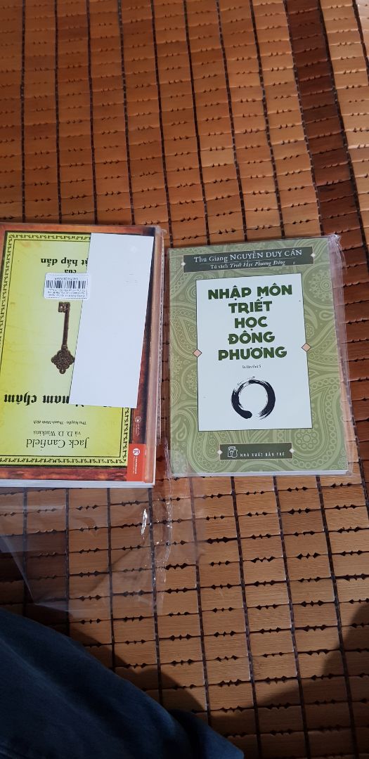 giao hàng nhanh, đóng gói cẩn thận, vui vẻ, nhiệt tình ạ, túm cái váy lại hàng rất ngon ? em cảm ơn tiki và shop rất nhiều ạ