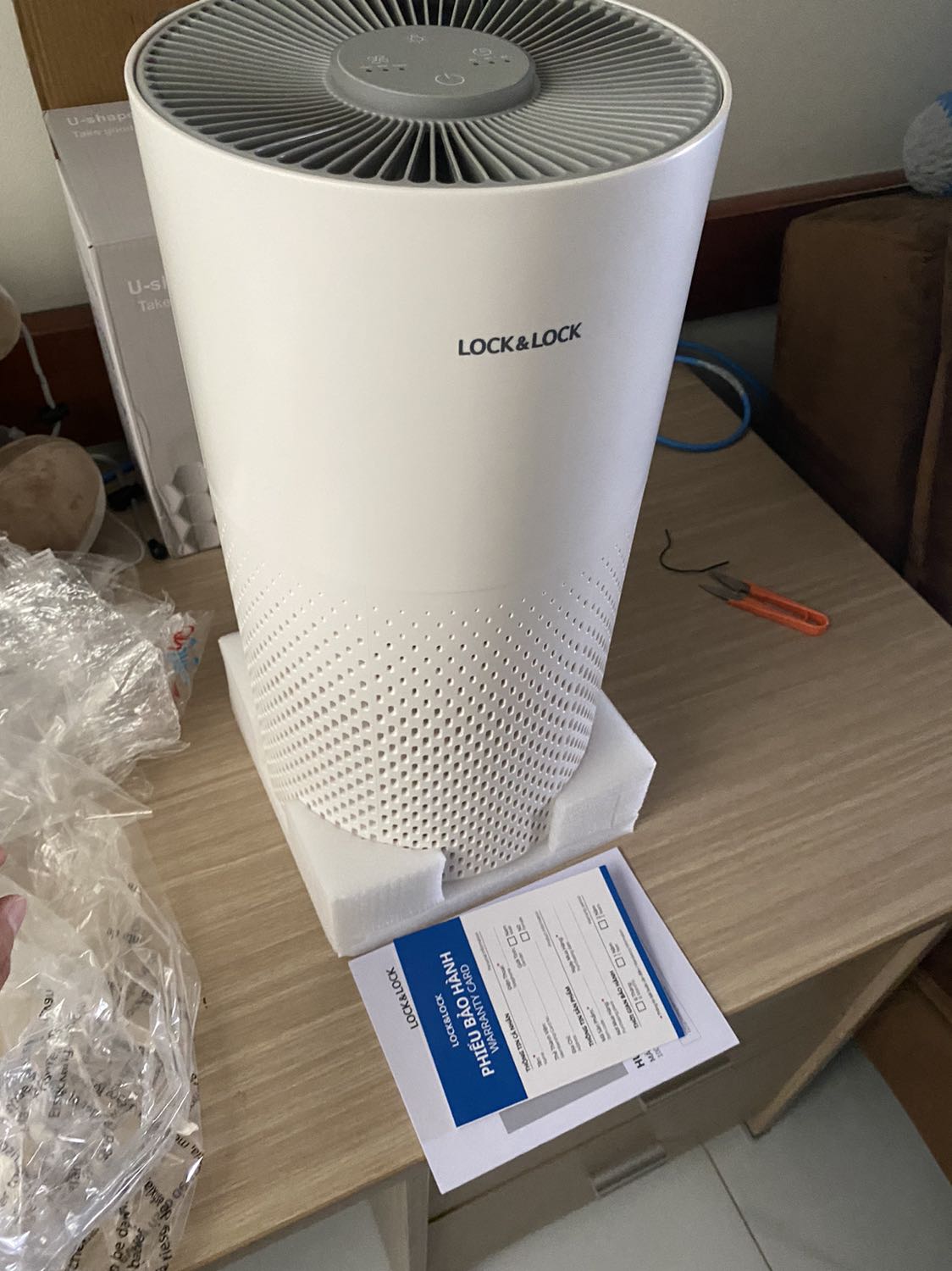 Hàng đúng như mô tả, chính hãng,giao hàng nhanh, nhưng ko kèm hàng khuyến mãi đi cùng. Hàng đúng như mô tả, chính hãng,giao hàng nhanh, nhưng ko kèm hàng khuyến mãi đi cùng.