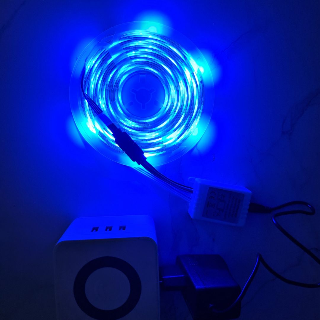 Mình mua loại Led thường mà cũng siêu đẹp, siêu xịn xò. Ủng hộ shop nhiều. Lần sau sẽ ủng hộ shop loại Led đẹp 5050 để có màu trắng và nhiều màu hơn.