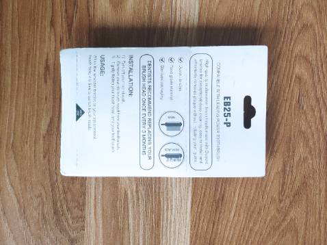 Chuẩn máy Oral B dùng rất thích, cước mềm vừa đủ, giá hợp lý, mình cứ 3 tháng thay 1 lần nên mua vài bộ dùng dần. Đóng gói cẩn thận, giao hàng nhanh. Hài lòng