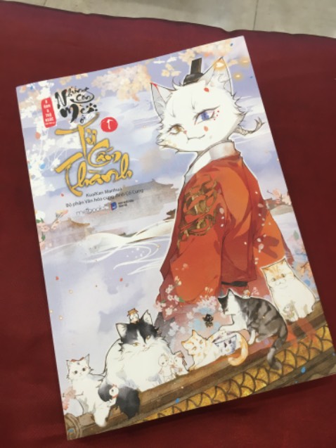 Truyện dễ thương, có tặng kèm sticker :3
Mình đọc một lúc lâu mới biết có sticker đấy 🤣