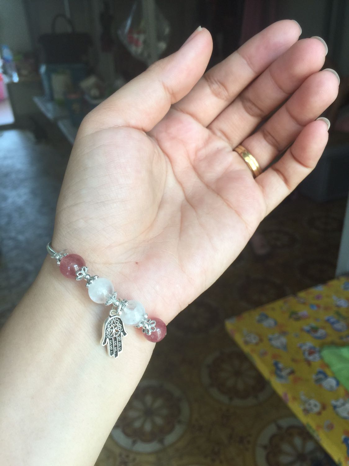 Sản phẩm cực kì dễ thương, thiết kế tinh tế, có phiếu bảo hành kèm theo ln, đáng mua