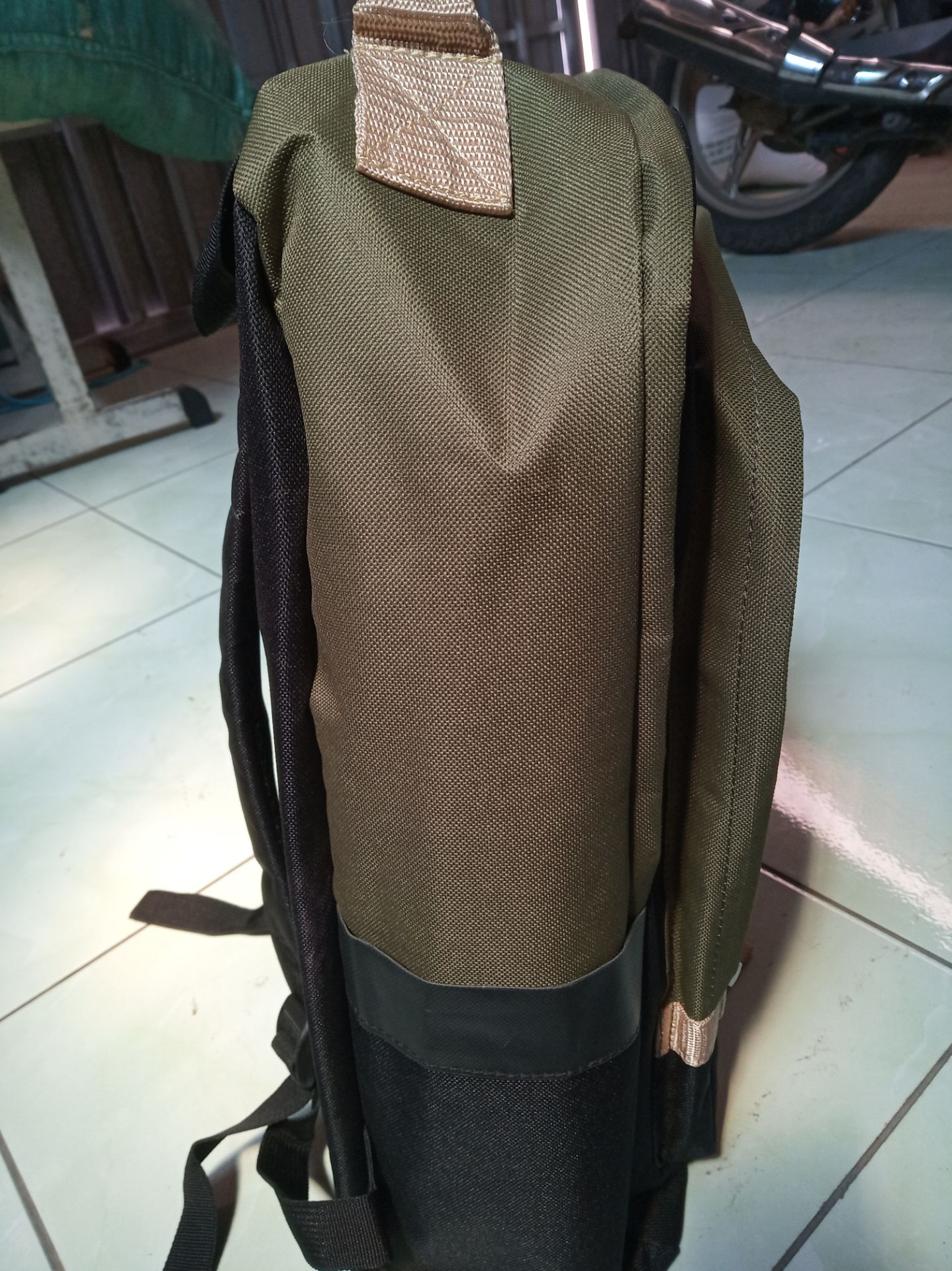 đẹp y hình, bên trong rộng rãi lắm luôn..............