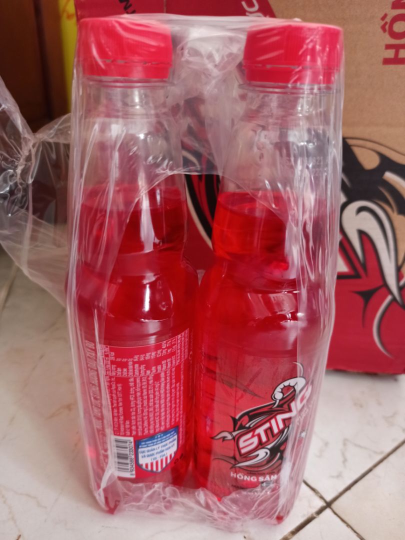 mua được hàng khuyến mãi và thời gian chờ nhân hàng khá lâu, chờ mòn mỏi mà cuối cùng cũng đc nhận nên thôi kệ, nước này tùy khẩu vị người thích uống hay kg thôi nên kg cmnt chất lượng ngon hay kh.