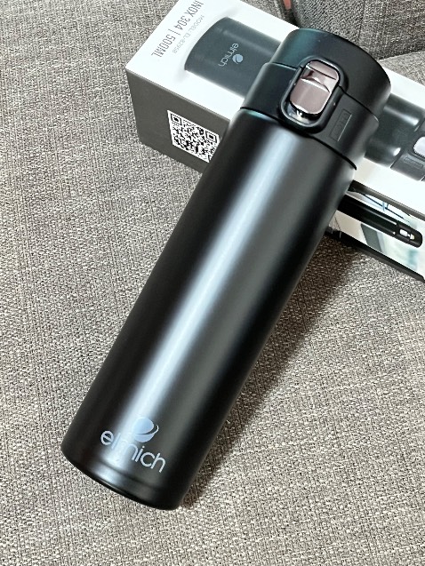 Sản phẩm đúng như quảng cáo, thời gian giữ nhiệt lâu, kiểu dáng đẹp trang nhã. Tôi rất ưng