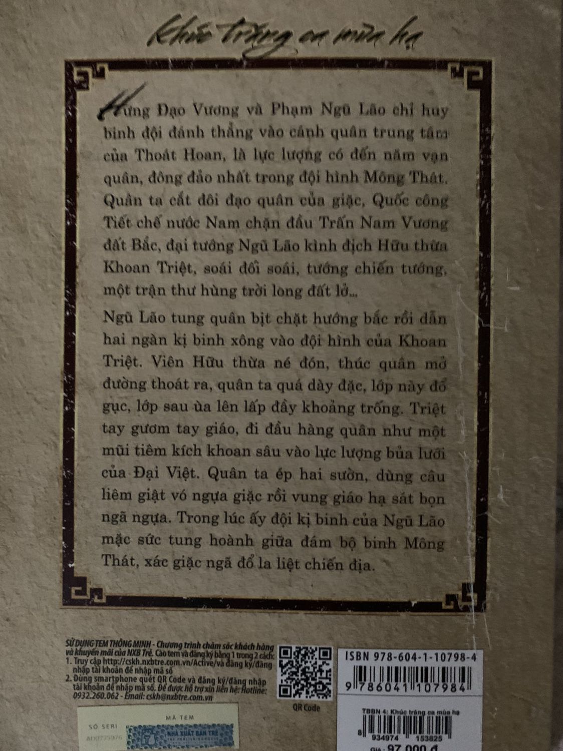 Sách về lịch sử, mua giá tốt, giao nhanh nhưng mà bìa k có cái gập trông cứ thiếu thiếu