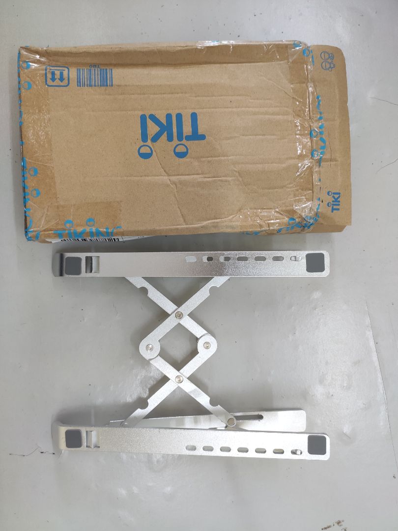 Trông hơi phòng phành. Nhưng với mức giá như vậy cũng khá ok rồi. Nếu có điều kiện nên mua loại tốt hơn.