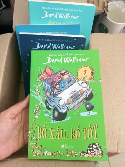 Sách in đẹp, nội dung coa thể sẽ hơi khó hiểu với bé nhỏ.