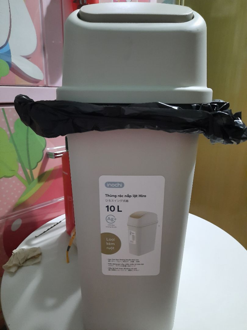 thùng rác thì giao đúng nhưng thùng giấy sản phẩm k phải của cái thùng mình mua. giao hàng vui vẻ nhiệt tình. Best ở chổ mình là nhất rồi