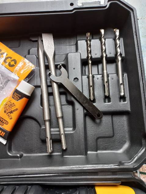 máy cầm chắc chắn