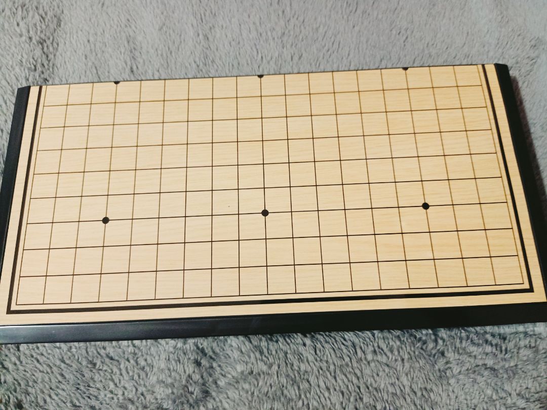 Sản phẩm đúng hình, chất lượng tốt, hộp đựng chắc chắn.