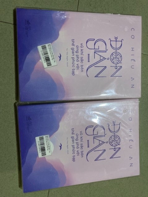 Mình đặt hàng tiki với lòng tin bên mình rất uy tín! Nhưng lần này làm ăn quá chán🙂 Mình đặt quyển này nhưng giao mình 2 quyển ĐƠN GIẢN !!!!! MONG SỚM ĐƯỢC ĐỔI TRẢ HÀNG MINH XIN CẢM ƠN