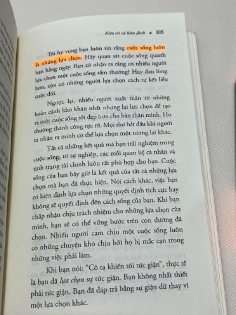 Rất hay luôn, đọc quyển này có khi lại tiết kiệm được thời gian chứ không mất thời gian nha. Ngoài sự hướng dẫn lập kế hoạch, mục tiêu ra thì tác giả cũng cung cấp kiến thức từ nhiều phía.