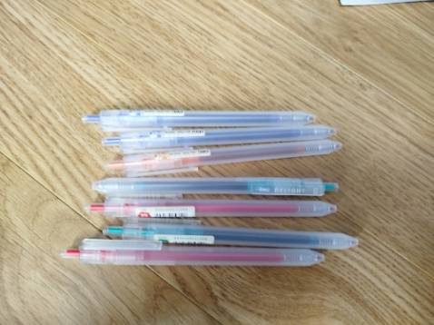 như hình, sản phẩm chắc chắn, giao hàng nhanh