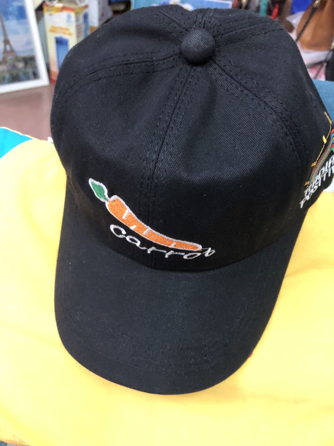 Mũ lưỡi trai cà rốt và cầu vồng cho cả gia đình đẹp,rẻ... rất Ok nha.