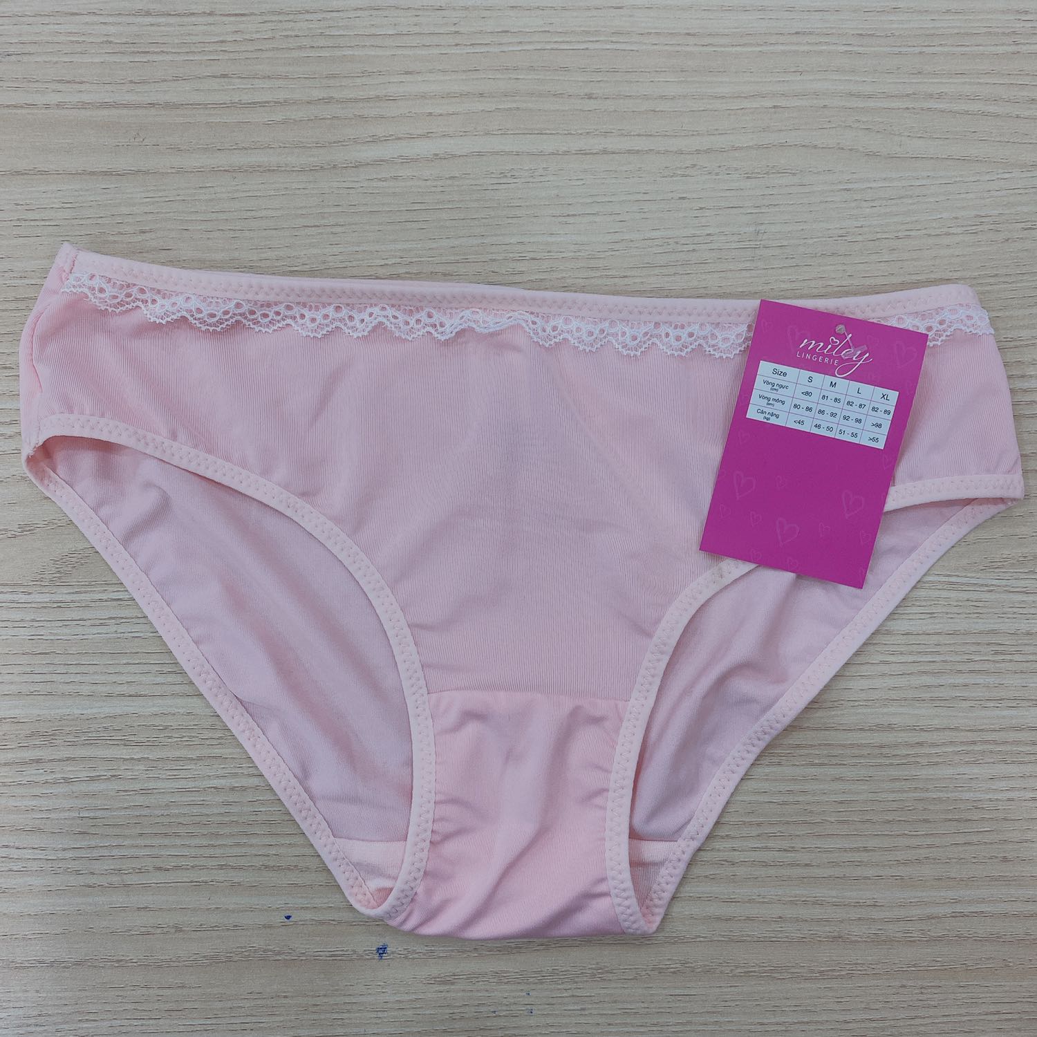 Quần chất thun lạnh tốt, màu sắc đẹp, Tiki giao nhanh. Mua mẹ mình rất thích, sẽ mua ủng hộ tiếp