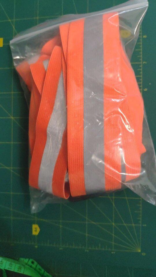 Nên mua, dễ đeo. Ủng hộ shop mailee nhiều nhiều, cảm ơn sốp, tiki ship rất nhanh, cảm ơn tiki