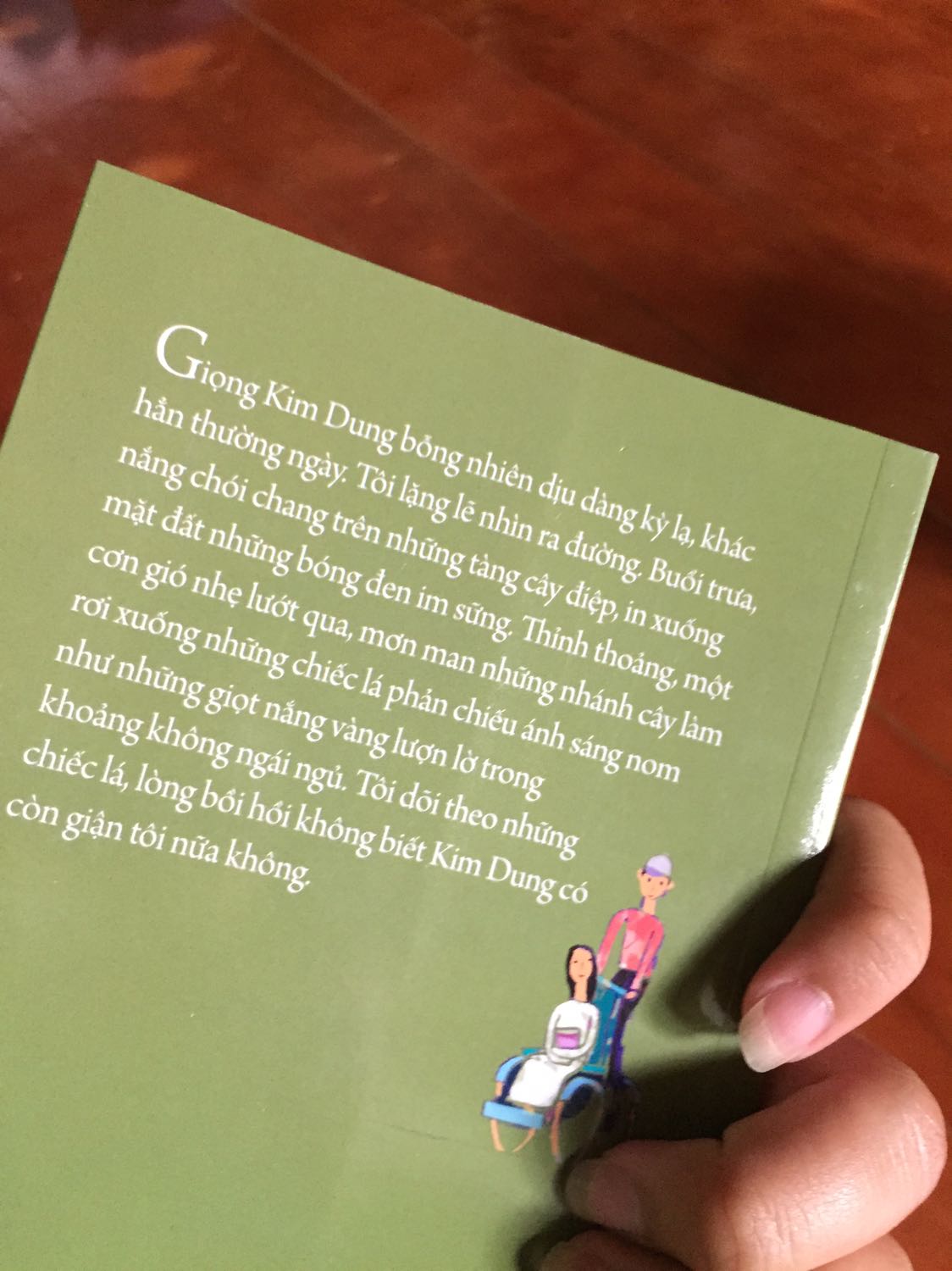 Sách mới lắm lunnnn mới cứng à, đọc hay lém mn iuuuu