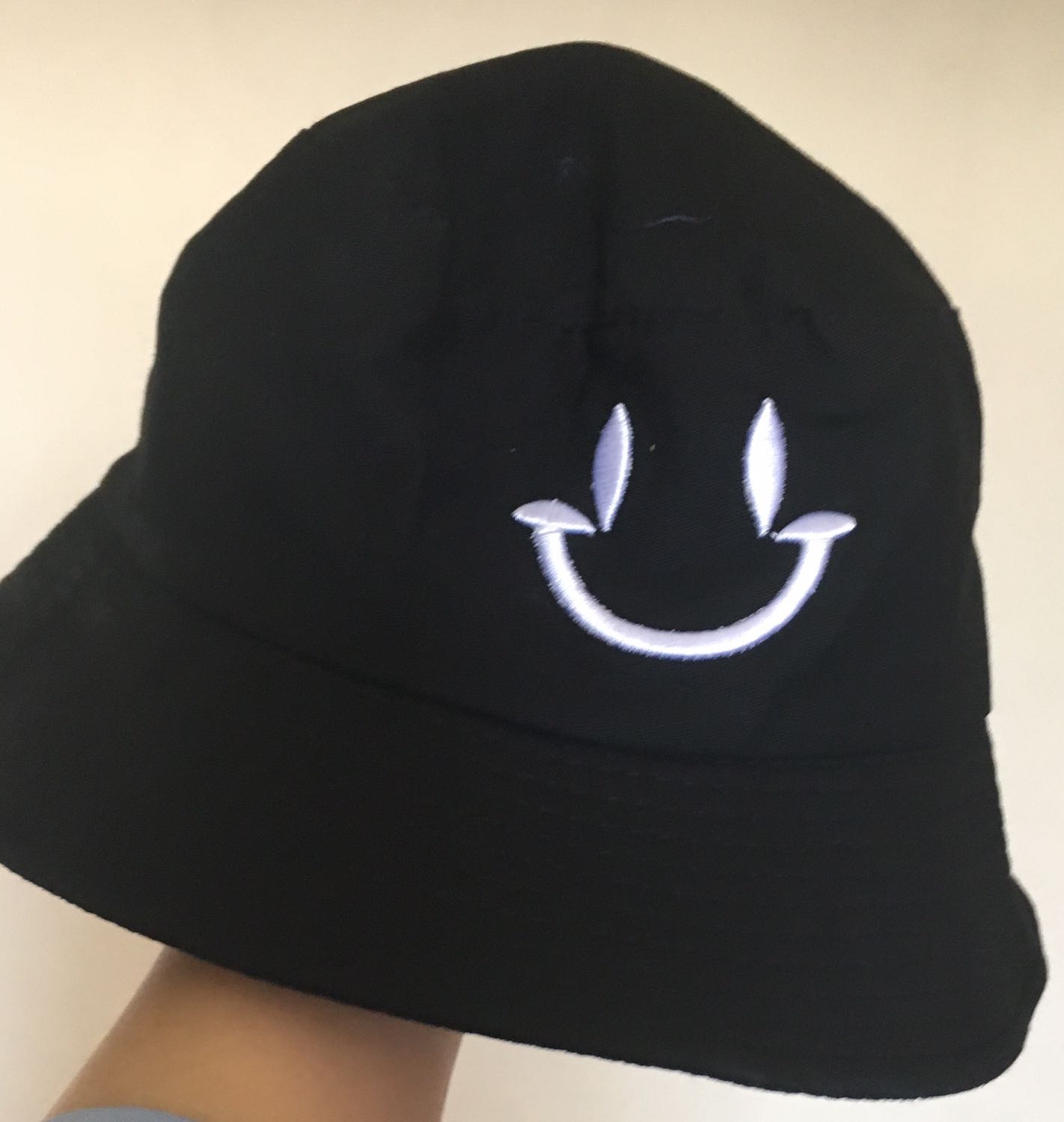 Nón đẹp, đội vừa in trên đầu! Tuyệt