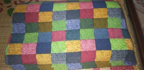 Gối êm, đàn hồi khá tốt, không được mịn. Gối khá thấp. Mức giá phù hợp. 
Mới sử dụng được gần 2 tháng, chưa thể đánh giá chính xác đầy đủ
Nói chung khá hài lòng với chất lượng của gối ở thời điểm hiện tại.