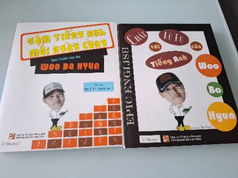 Mua sách thì chỉ lên Tiki mua thôi. Sách đẹp, cứng cáp, đóng gói cẩn thận, giao hàng siêu nhanh. Ko hiểu sao mua combo 3 cuốn lại rẻ hơn combo 2 cuốn, còn đc tặng thêm quà xinh.