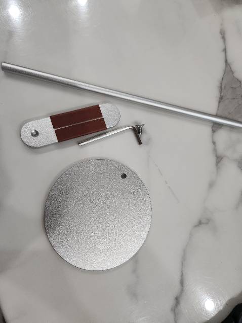 Hàng khá đẹp, đúng giới thiệu, lắp ráp dễ dàng, 5 sao