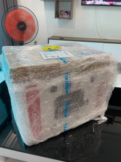 Giao hàng nhanh. Máy ép dùng ổn với tầm giá, có điều vắt chưa được ráo nước lắm.