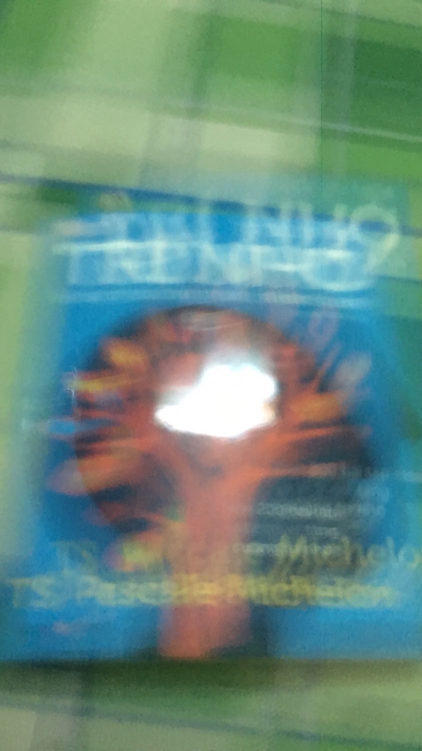 Bìa sách và nội dung bên trong rất đẹp. Nội dung dễ hiểu nhưng đi kèm với đó cũng là những bài tập quá dễ dàng. Chưa thử thách để xem mức tiến bộ đc