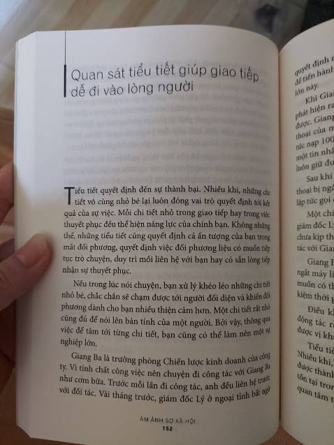 Tựa cũng nói lên một phần của bản thân mình và mình mua đọc để cảm nhận được rõ hơn những lời viết về điều như tựa sách