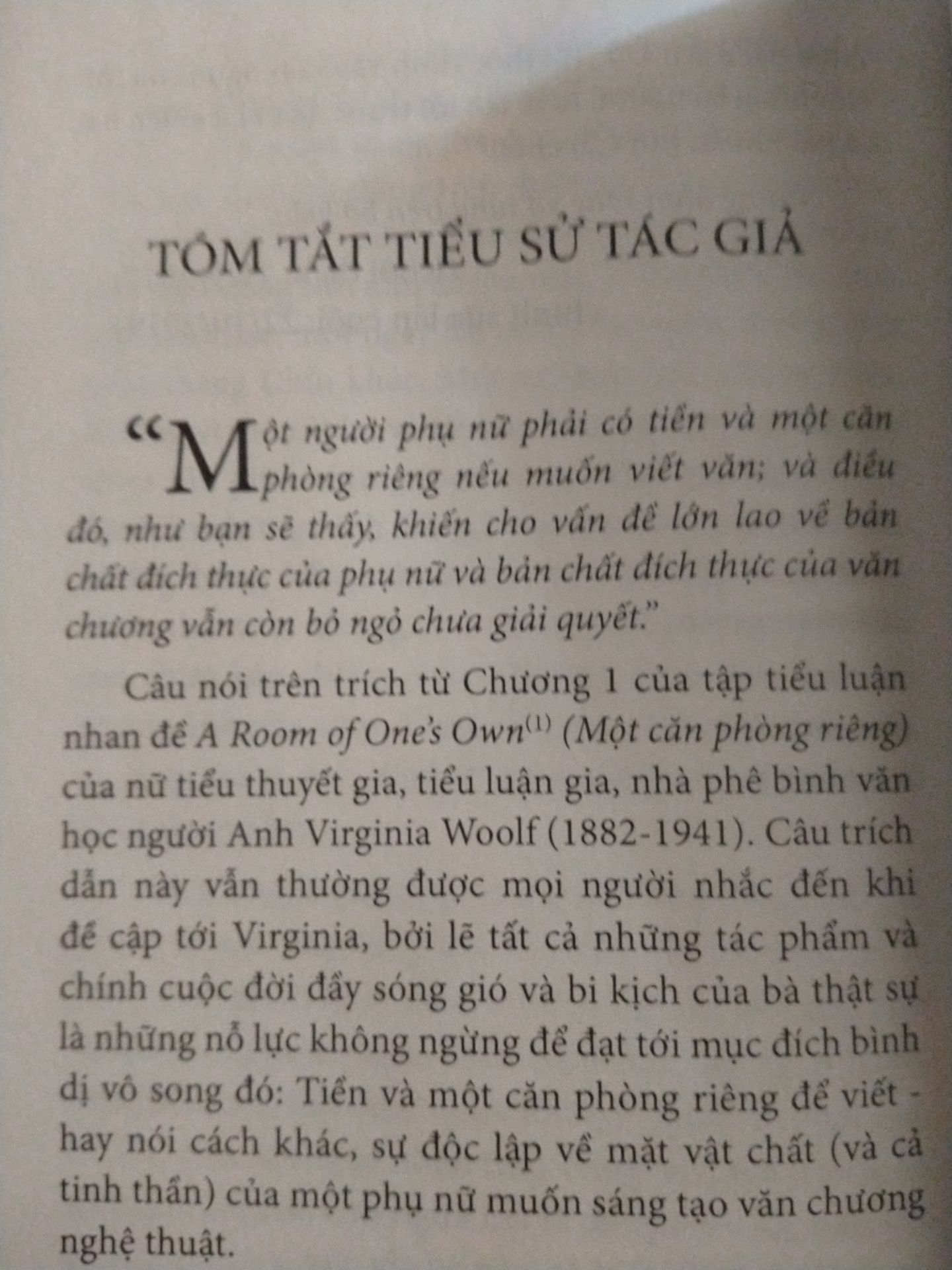 Sách tạm ổn, có hơi bẩn ở phần gáy có lẽ vì để lâu trong kho, giao hàng hơi chậm (2 ngày sau mới giao đến). Sách tạm ổn, có hơi bẩn ở phần gáy có lẽ vì để lâu trong kho, giao hàng hơi chậm (2 ngày sau mới giao đến).