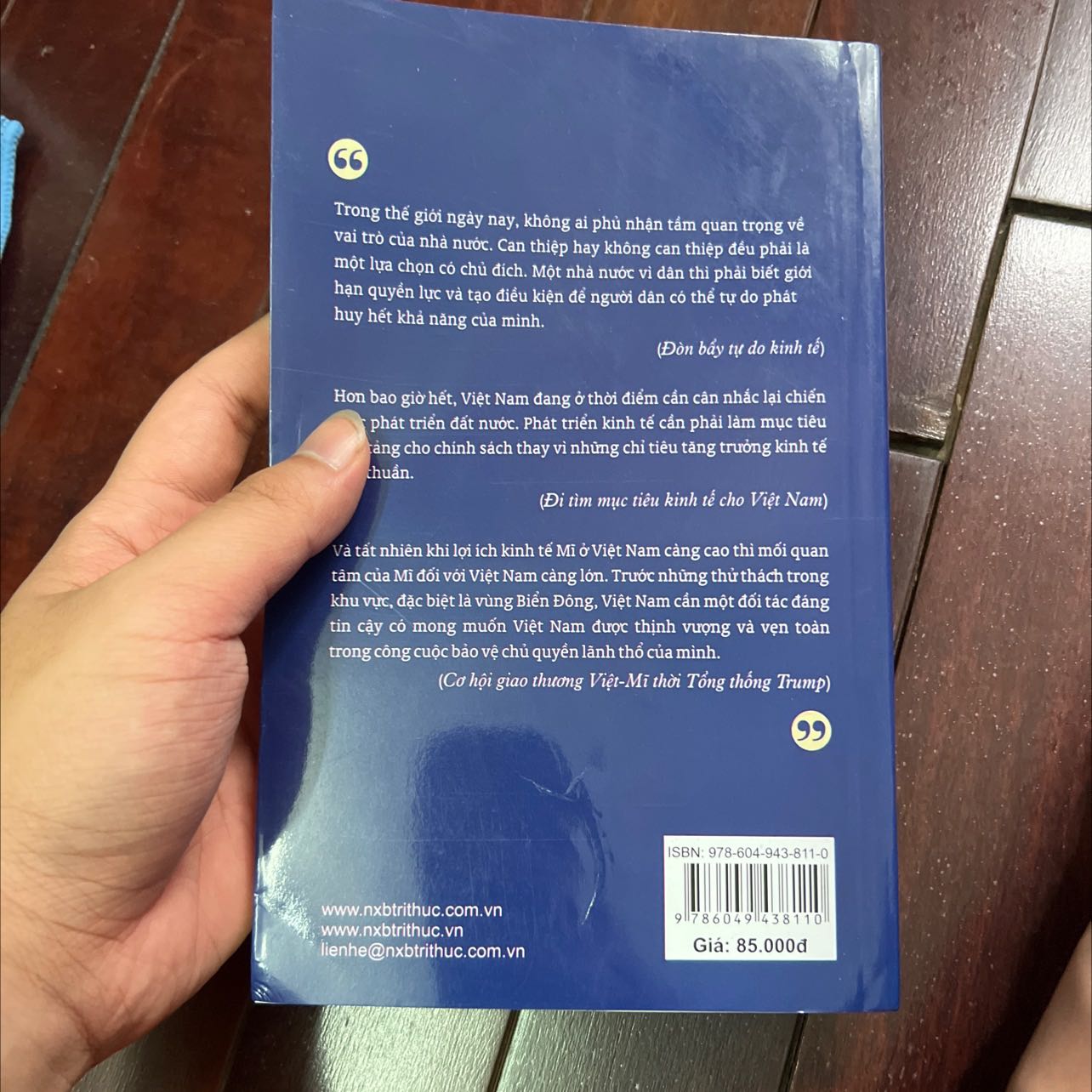 Sách chất lượng tốt, bảo quản cẩn thận