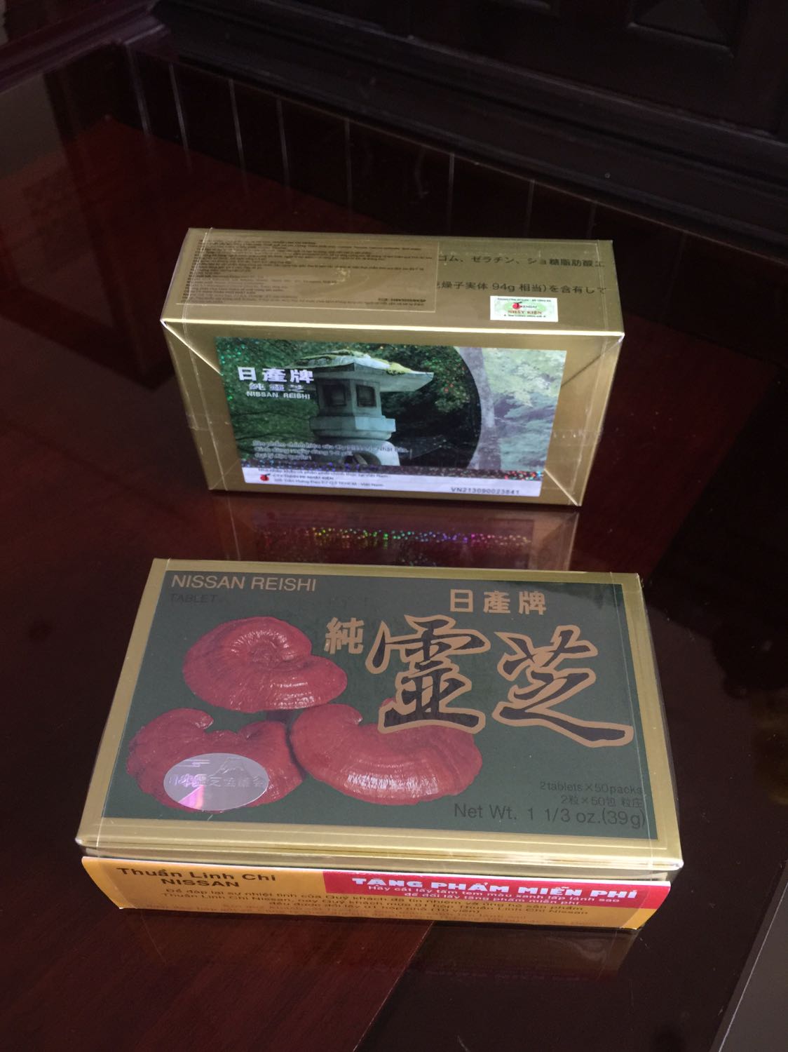 Hàng đóng gói kỹ, giao nhanh trong hcm 2 ngày.
Tôi đã sử dụng từ lâu sản phẩm này, rất tốt; nhưng giá cao. Được cái yên tâm hàng chính hãng.
Lần này mua 2 hộp. Hết lại mua tiếp.
21/12/21