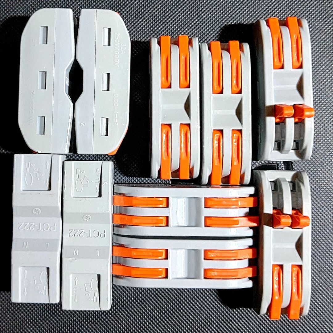 giao hàng nhanh, SP thiết kế gọn đẹp, vật liệu nhựa cứng tốt bảo đảm cách điện,  *** độ kẹp dây điện: chịu lực kéo tốt vẫn không bị tuột dây, bảo đảm nối điện có tiếp xúc tốt, SP đáng tiền và hữu ích cho nối điện nhanh và an toàn