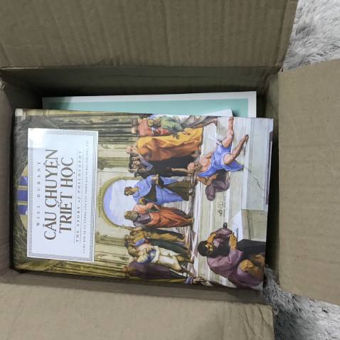 Tiki sale sách, giá khá tốt nên mình mua cũng kha khá ...
Nhưng đơn hàng mua hơn 500k, mà đóng gói quá ẹ ... may mắn là sách bên trong chưa bị ảnh hưởng gì mấy ...
Mình mong là sách mới lần sau có màng co, và được chống sốc tốt. Tiki sale sách, giá khá tốt nên mình mua cũng kha khá ...
Nhưng đơn hàng mua hơn 500k, mà đóng gói quá ẹ ... may mắn là sách bên trong chưa bị ảnh hưởng gì mấy ...
Mình mong là sách mới lần sau có màng co, và được chống sốc tốt.