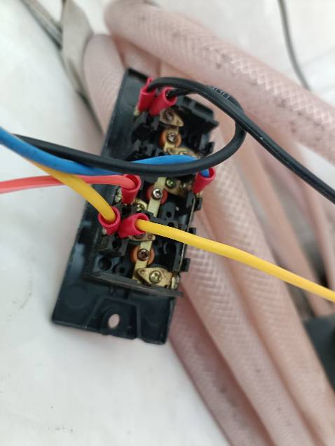 Đã nhận hàng , đóng gói kỹ , chưa sd nên chưa biết Đã nhận hàng , đóng gói kỹ , chưa sd nên chưa biết