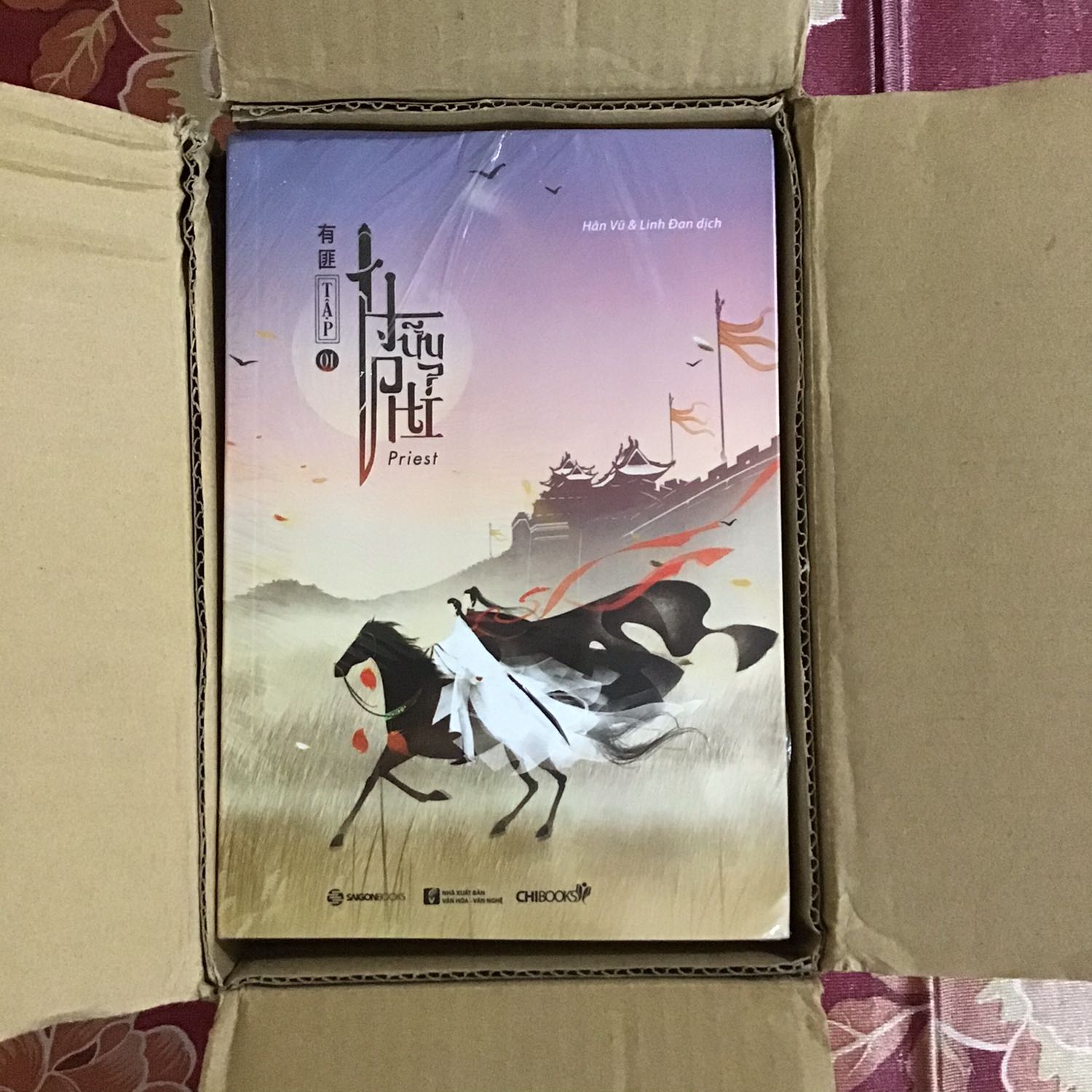 Sách mới,thêm quà tặng sách bất ngờ. Giá cả tốt. Giao nhanh. Tks saigonbooks !