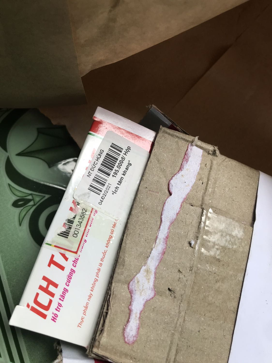 Sp như mô tả, đóng gói kĩ, giao hàng nhanh. Chưa sử dụng nên chưa biết nở bột tới đâu.