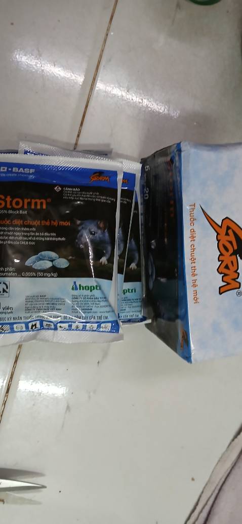 Giao hàng đúng mẫu, đủ số lượng, OK