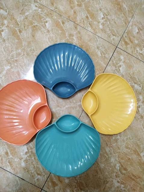 Đĩa cũng to, k nhỏ như mình nghĩ, nhựa tốt, không bị hôi mùi, sản phẩm tốt, shop giao hàng nhanh