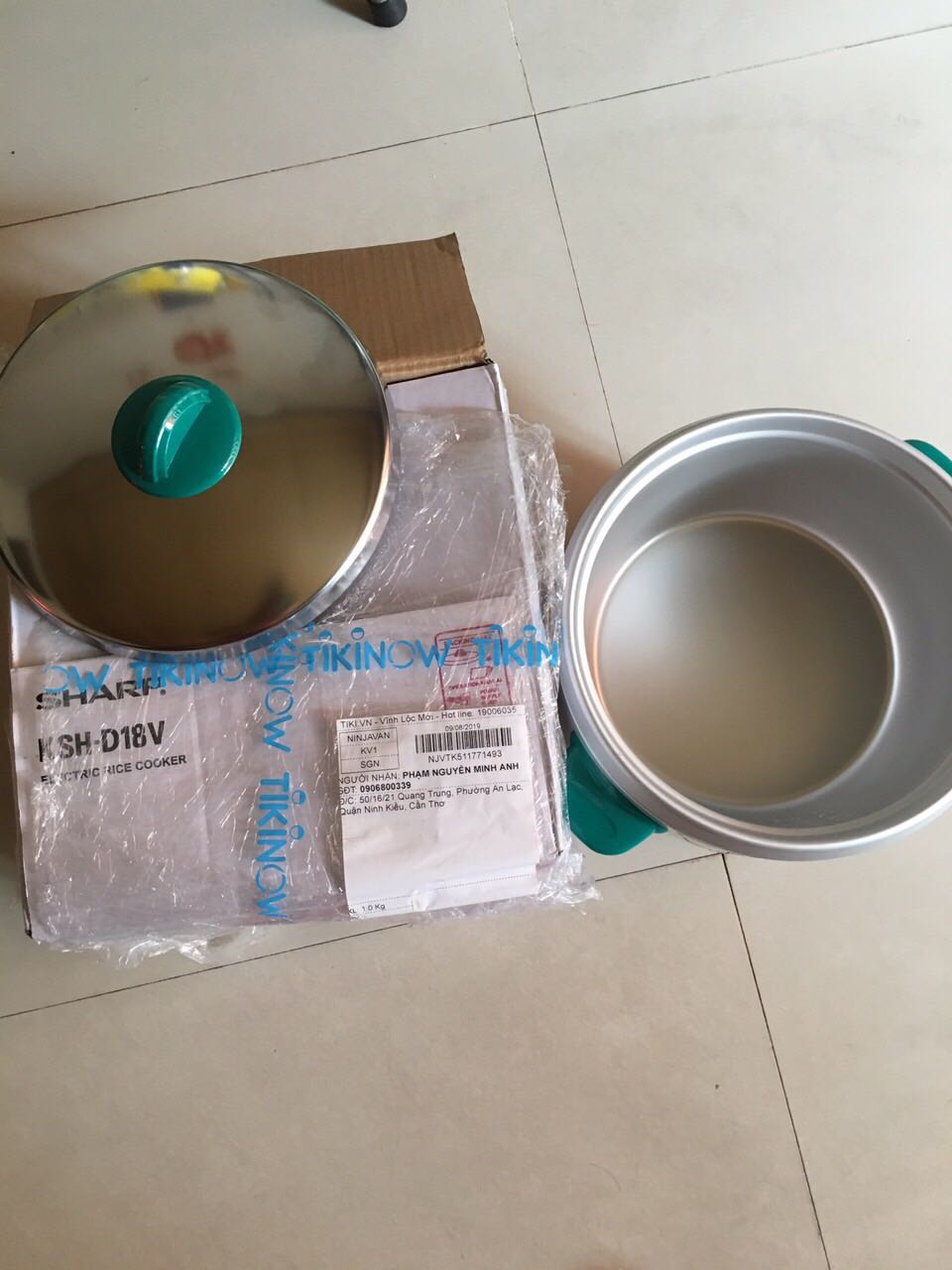 Mình vừa nhận nồi, giao hàng nhanh, nhân viên siêu lịch sự, dễ thương luôn. Đúng là made in Thailand nhaa mọi người, với giá này là quá ổn luôn rồi ạ. Xài rất tốt, hàng mới tinhh