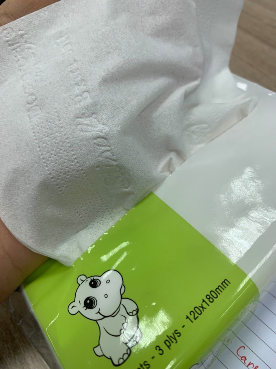 Sản phẩm của Doctoc care được kiểm nghiệm nên gia đình mình an tâm sử dụng. Nhận được hàng mình rất hài lòng, shop chu đáo có cả card cảm ơn. Sản phẩm đóng gói cẩn thận. Chất lượng giấy rất tốt, dày dặn, khá dai. Gía cả hợp lý, những loại giấy giá quá rẻ thường là làm bằng gỗ rác rất bửn nên mọi người lưu ý khi lựa chọn sản phẩm   nhé