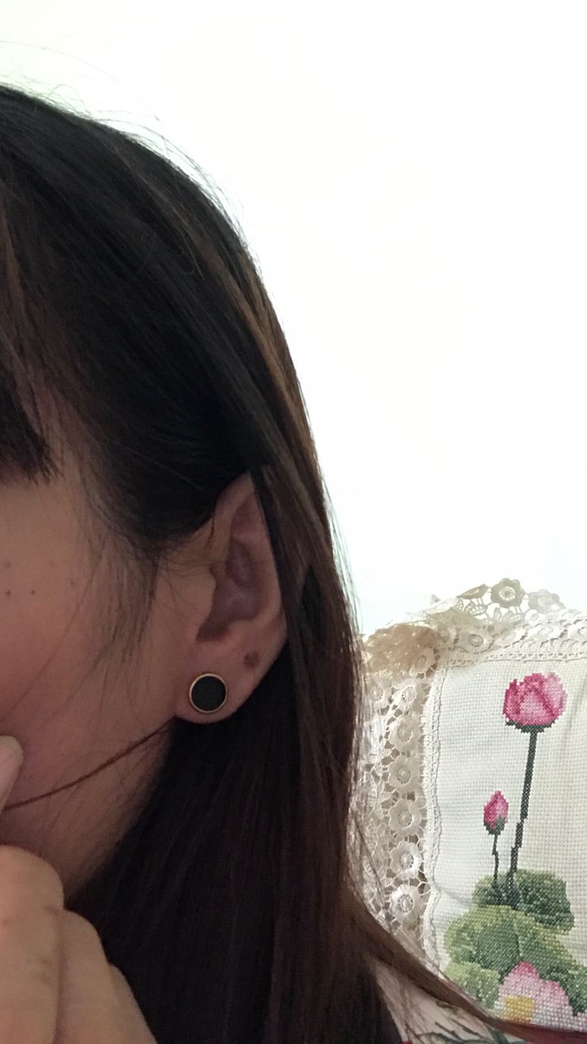 Đẹp, đeo đc 2 ngày rồi không ngứa gì hết.
Đóng gói cẩn thận, giao hàng nhanh.
Cảm ơn shop.